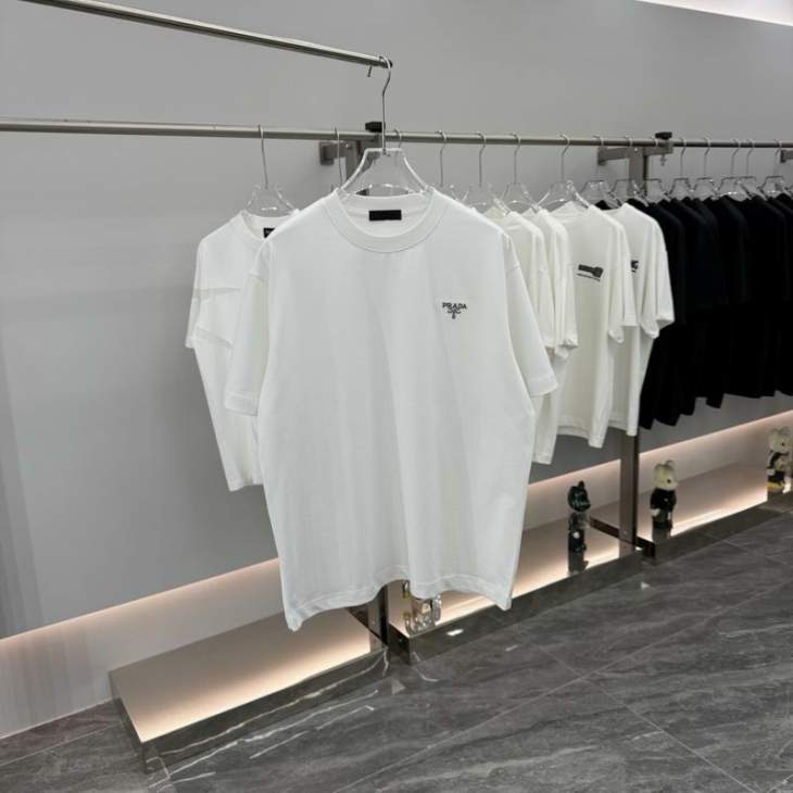 Picture of Prada T Shirts Short _SKUPradaS-2XLhgntx573336